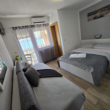 Guest House Berto Crikvenica Exterior photo
