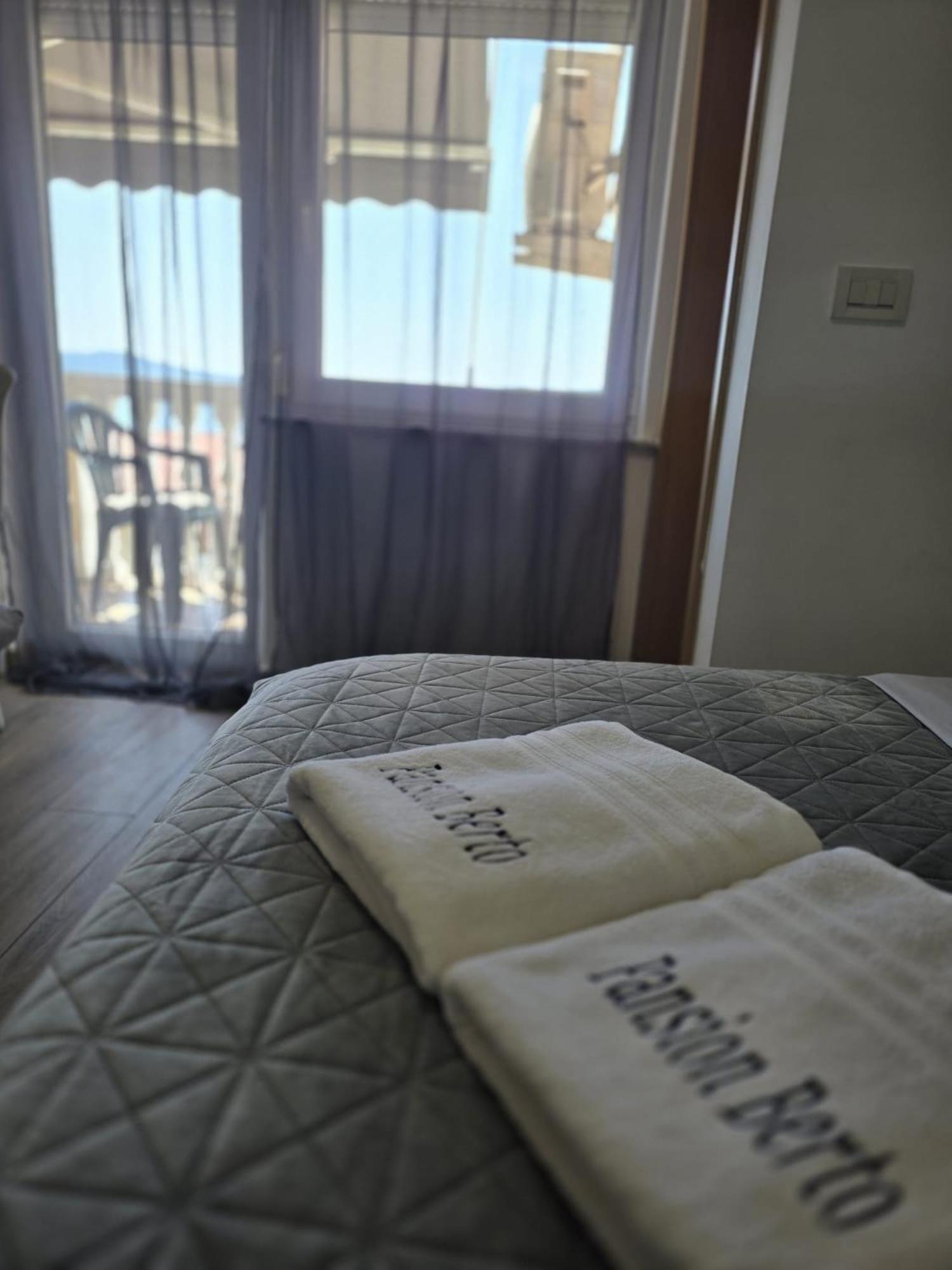 Guest House Berto Crikvenica Exterior photo